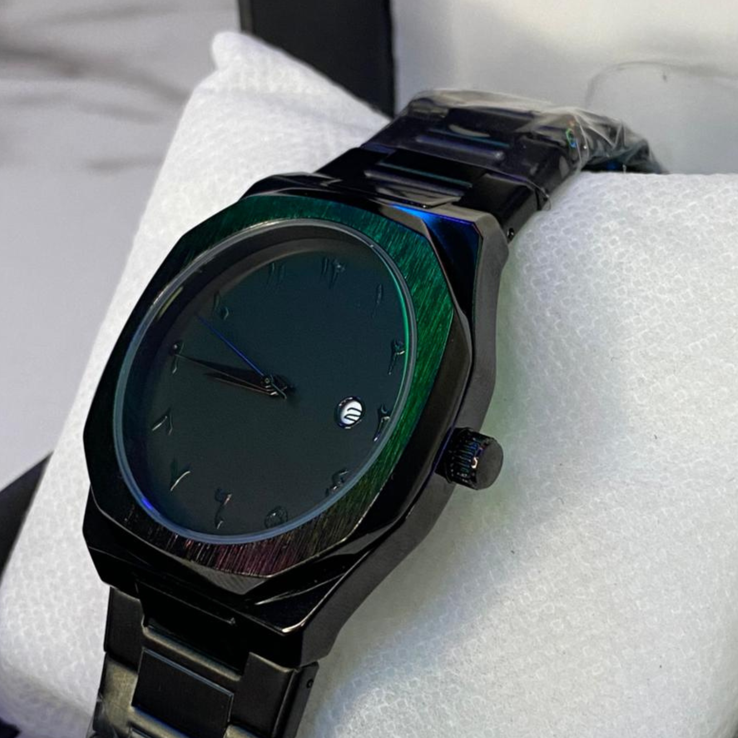 Arabic Black Aura Watch – Full Metal | Arabic Dial + Date